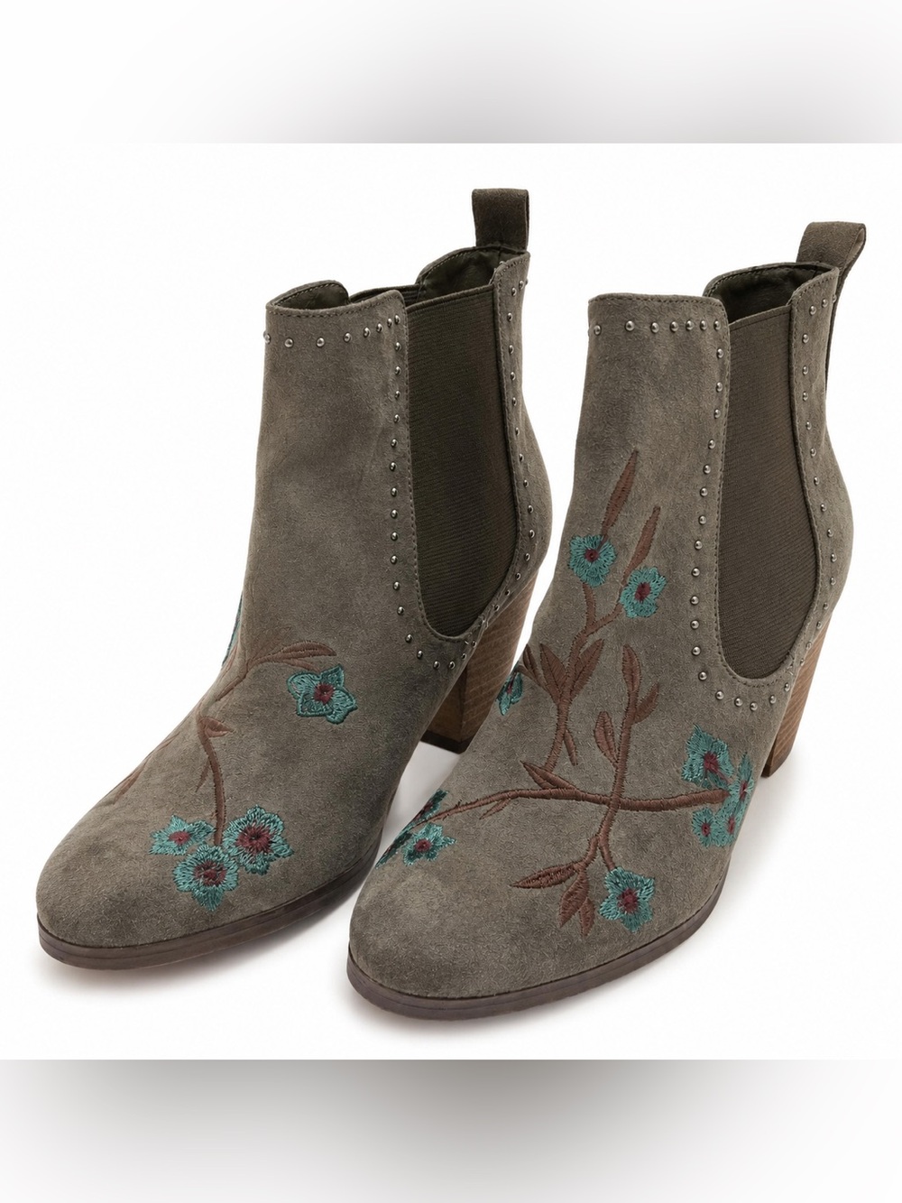 Crown Vintage Embroidered Chelsea Booties 7.5